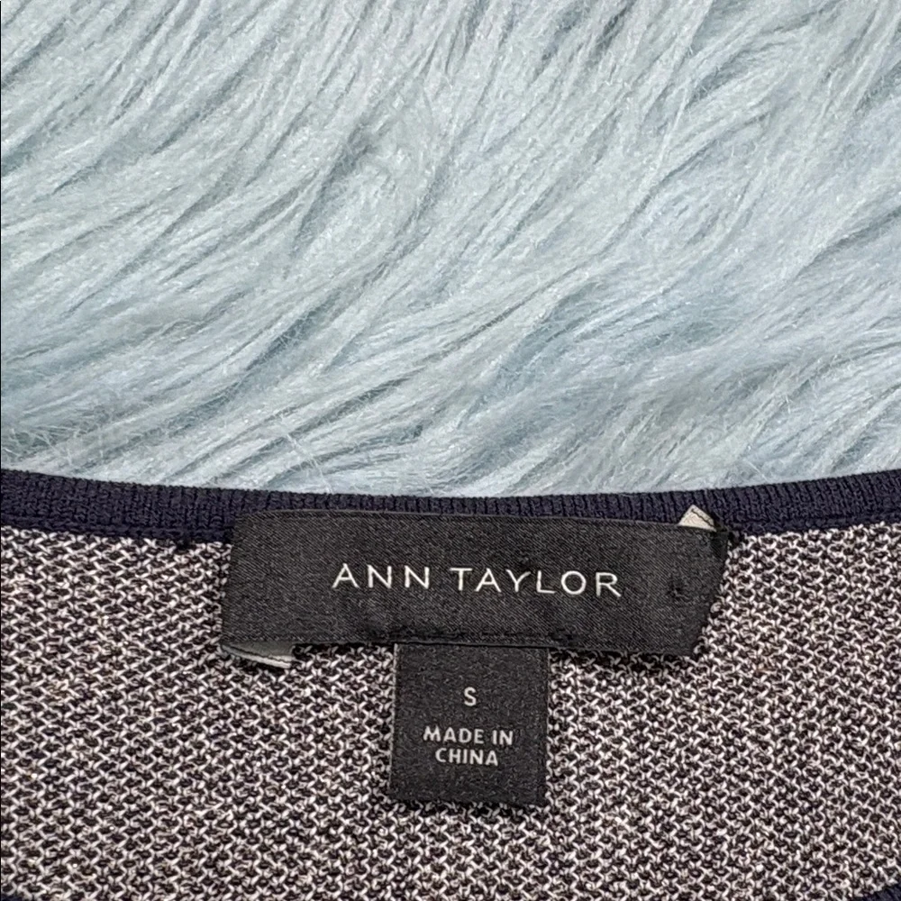 Ann Taylor Moon Star Celestial Knit Navy Top sz S